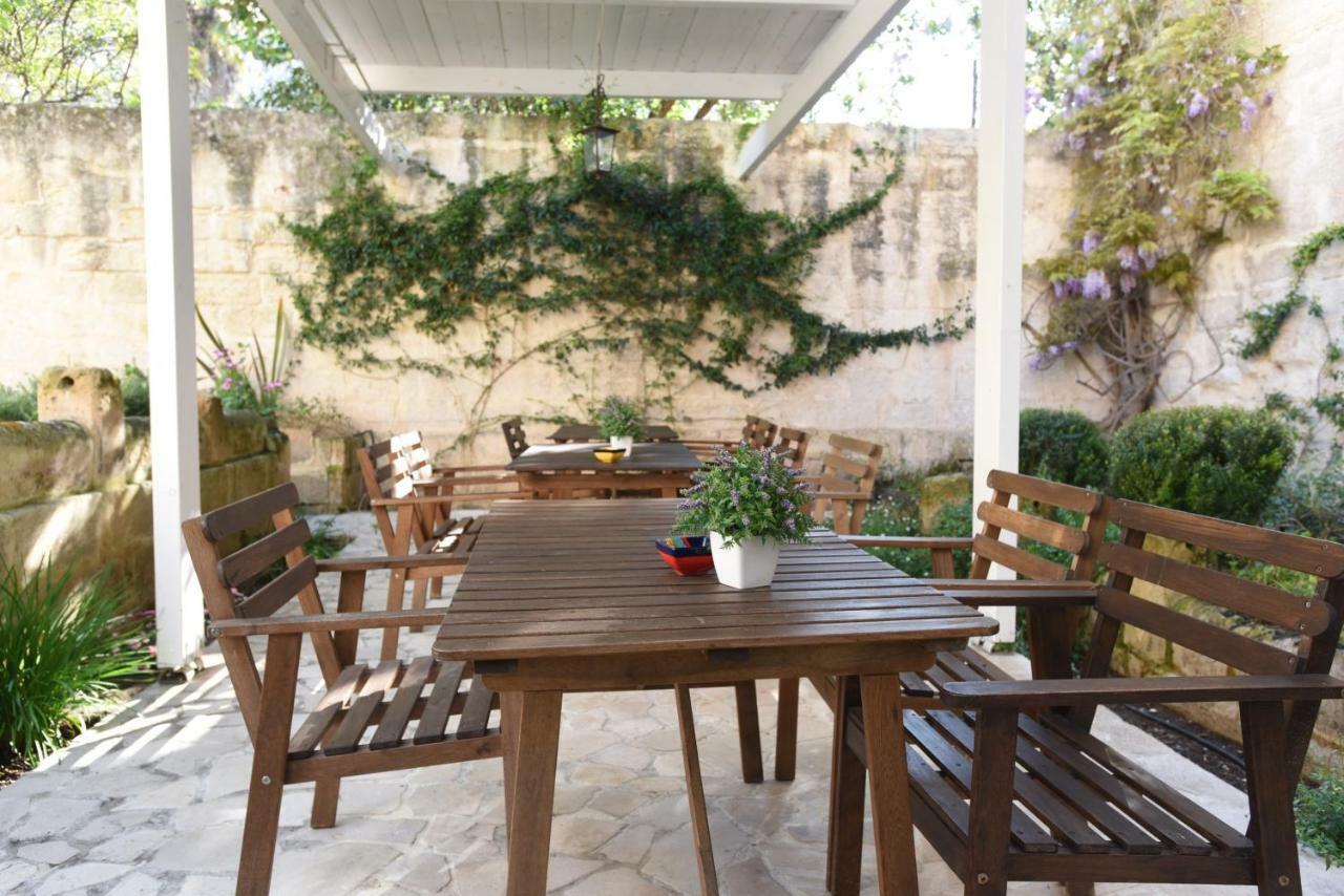 Il Giardino Di Benedetta Bed & Breakfast Lecce Exterior photo